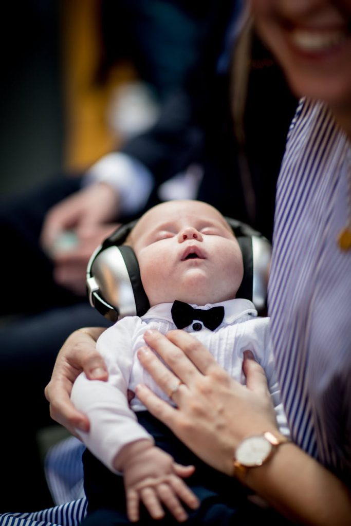 Hay señales que ayudan a cómo detectar problemas de audición en niños